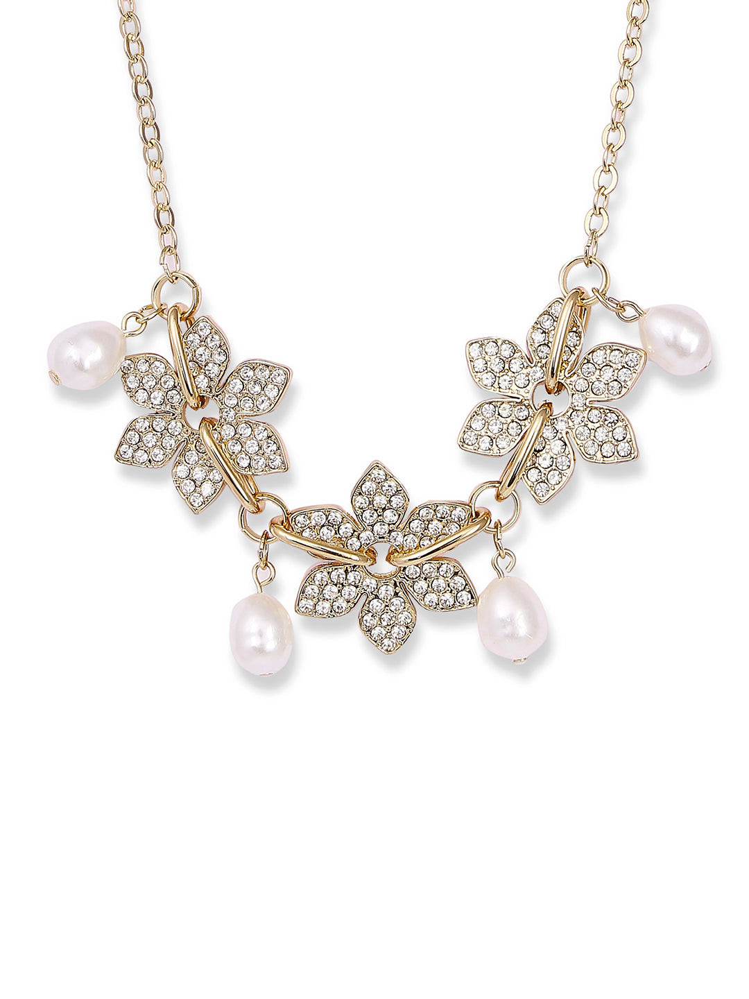 Prewinkle Pearls Necklace